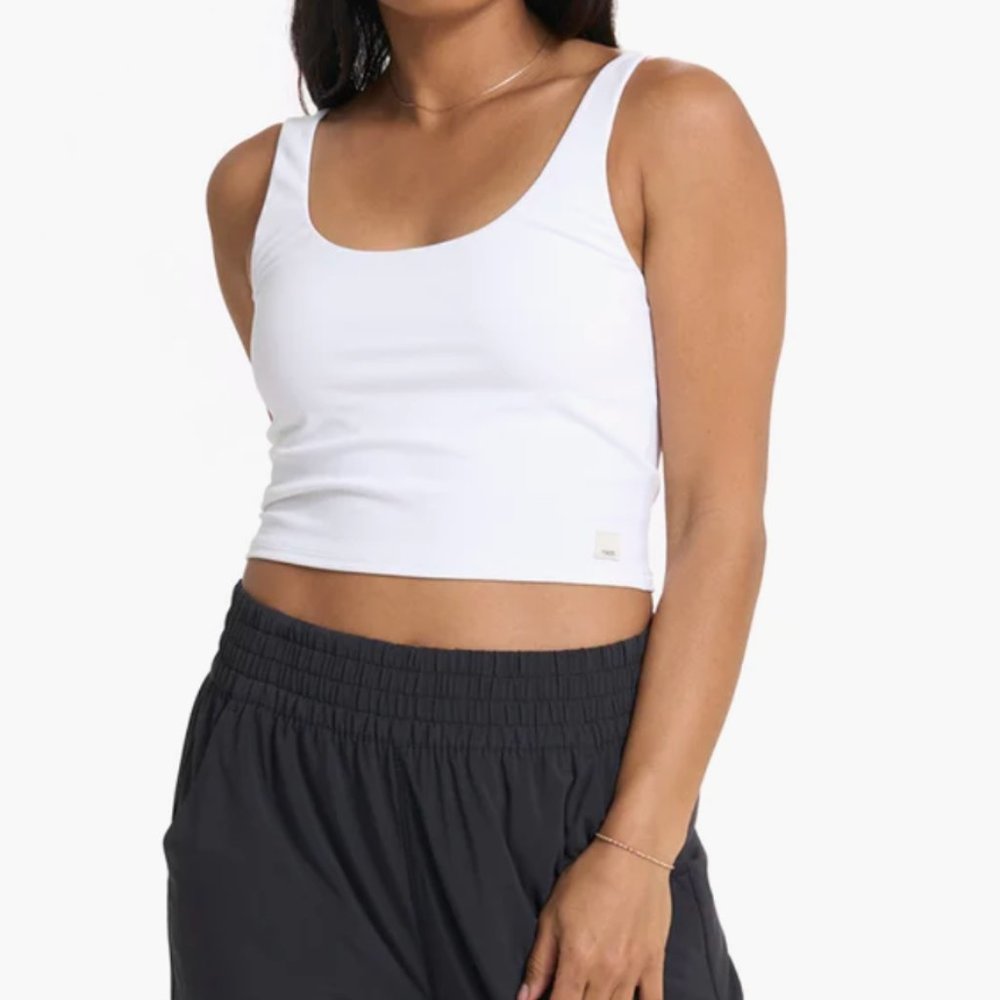 Vuori Women's 'Daily Crop' Tank in White Sz Small